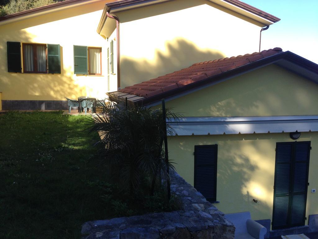 Arianna Hill House Bed & Breakfast La Spezia Exterior photo