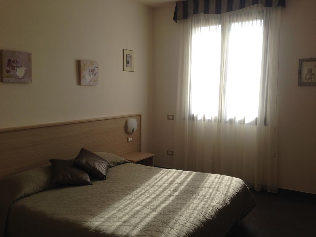 Arianna Hill House Bed & Breakfast La Spezia Exterior photo